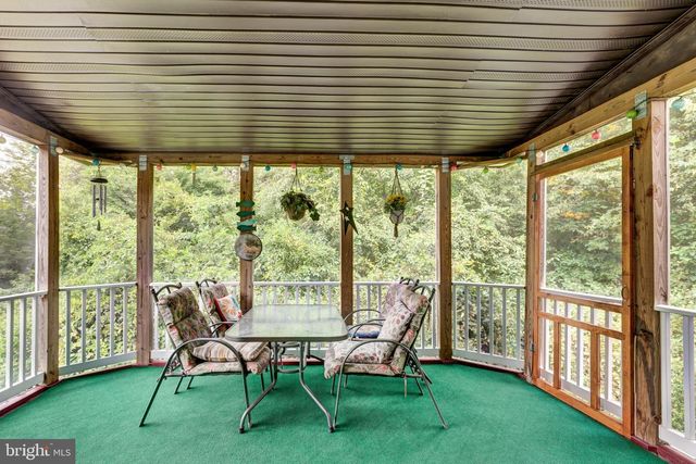 3786 N CARROLL LN, Hampstead, MD 21074