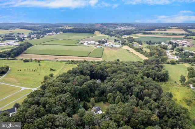 3786 N CARROLL LN, Hampstead, MD 21074