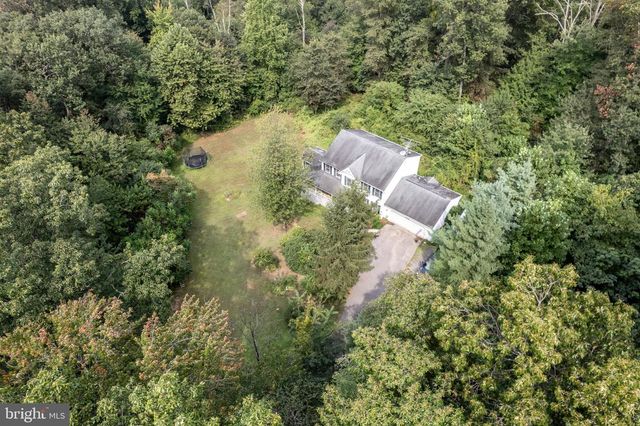 3786 N CARROLL LN, Hampstead, MD 21074