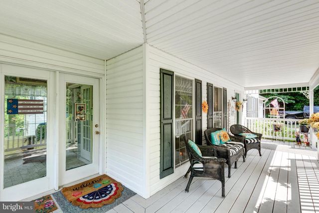 3786 N CARROLL LN, Hampstead, MD 21074