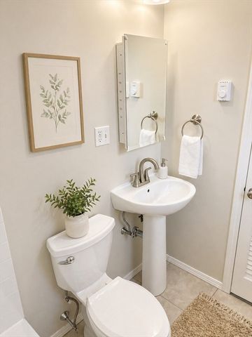 90 Elm St F, Quincy, MA 02169