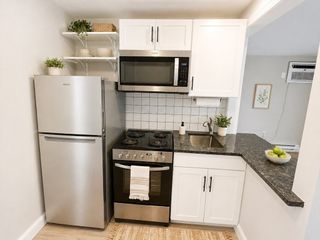 90 Elm St F, Quincy, MA 02169