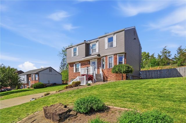 309 Battery Dr N, South Fayette, PA 15057