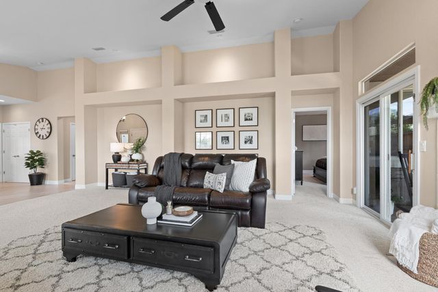 1841 Ardfern Way, Folsom, CA 95630