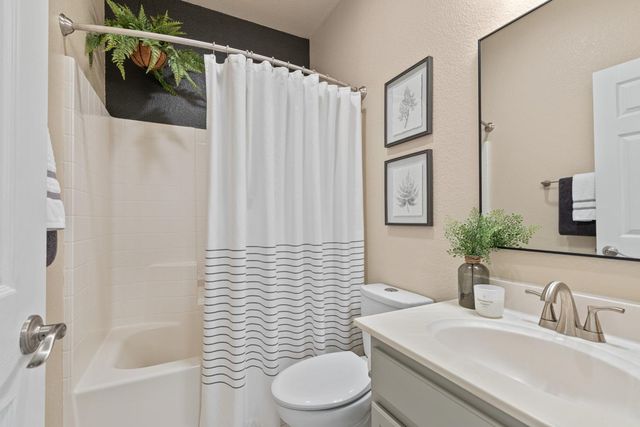 1841 Ardfern Way, Folsom, CA 95630