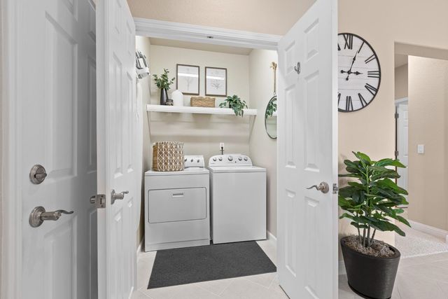 1841 Ardfern Way, Folsom, CA 95630