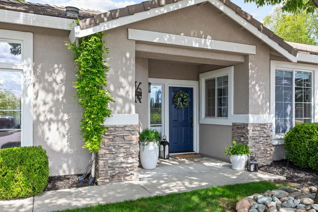 1841 Ardfern Way, Folsom, CA 95630