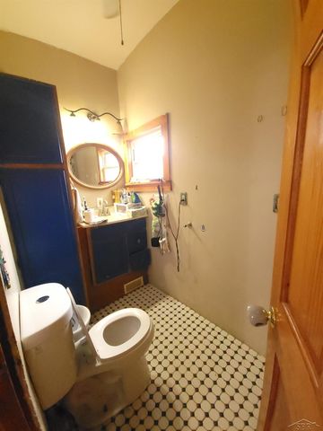 605 W Jenny Street, Bay City, MI 48706