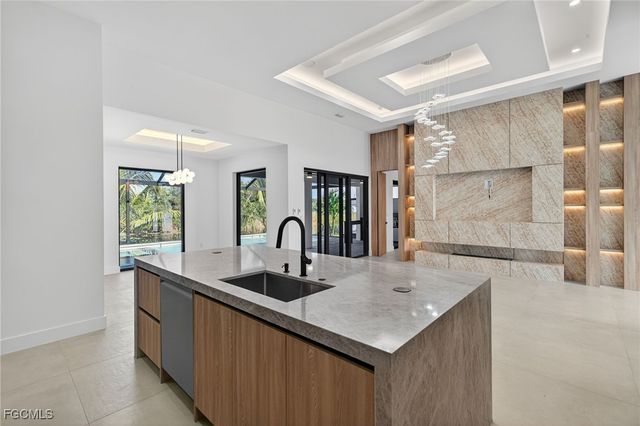 13 NW 35th PL, Cape Coral, FL 33993