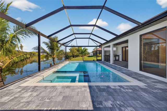 13 NW 35th PL, Cape Coral, FL 33993