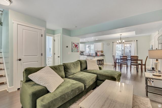 1014 CREEKSIDE DR, Ogden, UT 84404