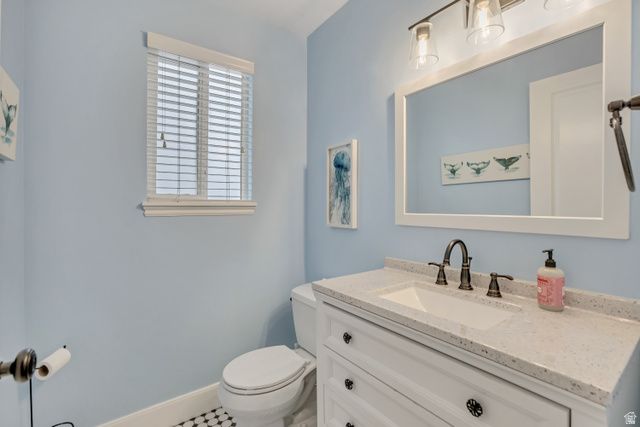 1014 CREEKSIDE DR, Ogden, UT 84404