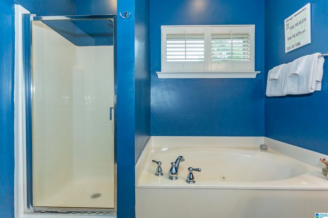 4065 OVERLOOK CIRCLE, Trussville, AL 35173