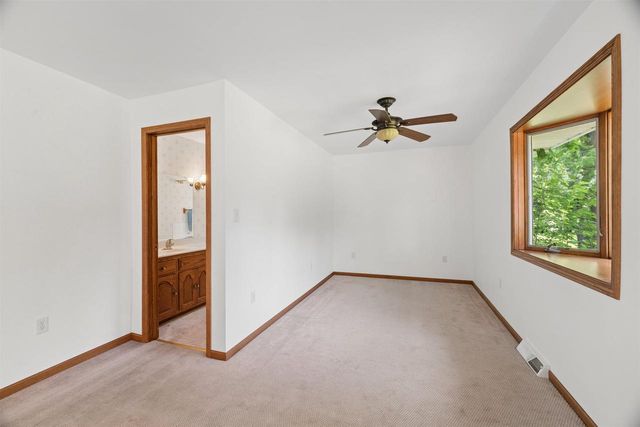 2241 WALLACE LAKE ROAD, West Bend, WI 53090