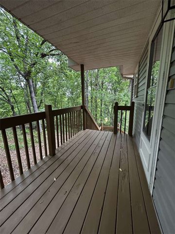 107 Ledbetter Lane, Walhalla, SC 29691