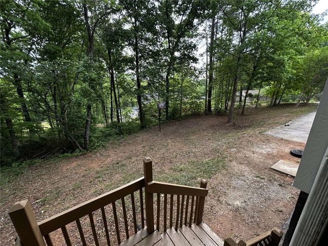 107 Ledbetter Lane, Walhalla, SC 29691