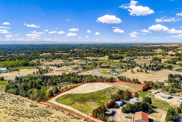 4444 N Willow Creek Rd, Eagle, ID 83616 property photo