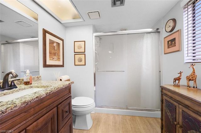114 Cypress WAY E D3, Naples, FL 34110