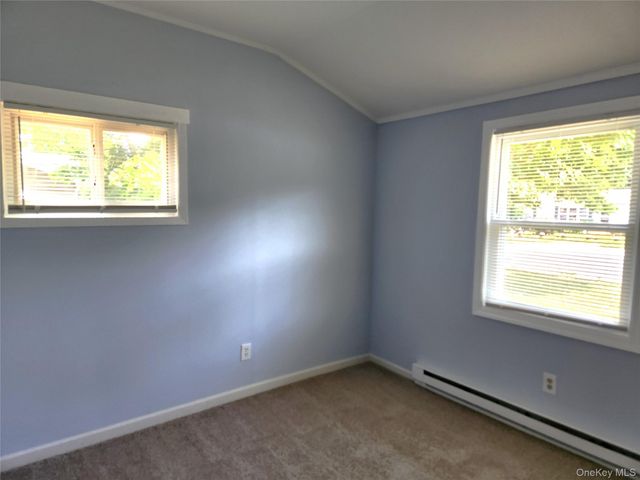 548 Taylor Avenue, East Patchogue, NY 11772