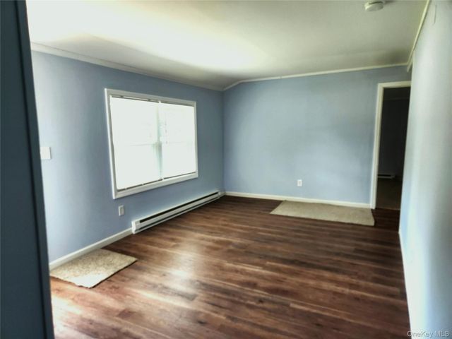 548 Taylor Avenue, East Patchogue, NY 11772