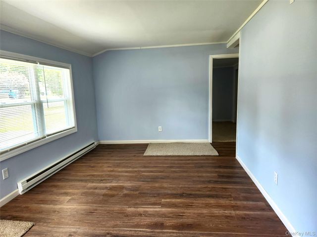 548 Taylor Avenue, East Patchogue, NY 11772
