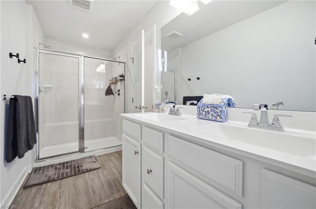 557 Bright Red RN, Chesapeake, VA 23323