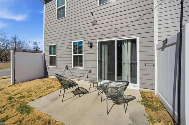 557 Bright Red RN, Chesapeake, VA 23323