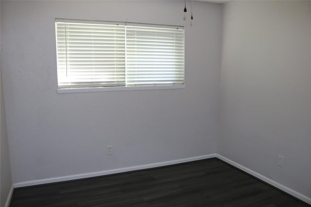 4018 Easy Street, Dickinson, TX 77539