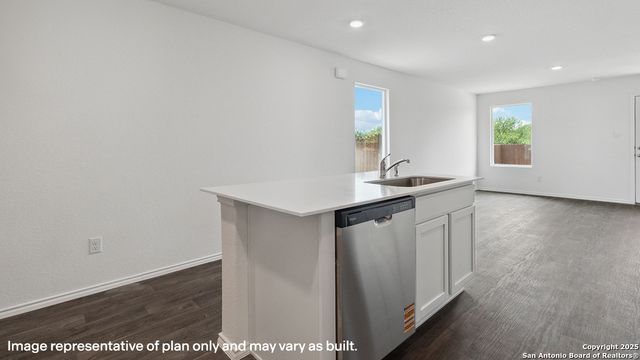 5854 Cosmic Crisp, San Antonio, TX 78252