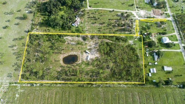 Summerall RD, Labelle, FL 33935