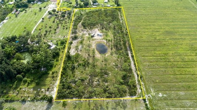 Summerall RD, Labelle, FL 33935
