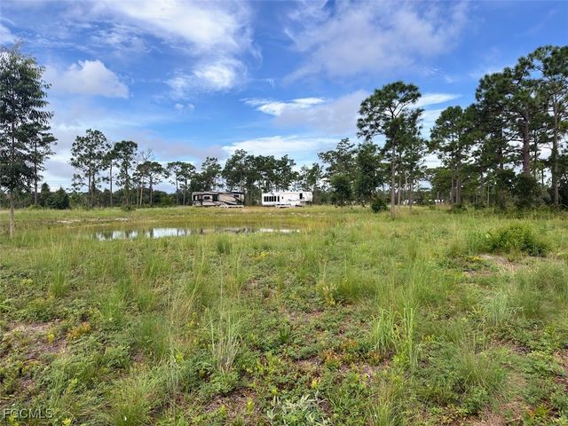 Summerall RD, Labelle, FL 33935
