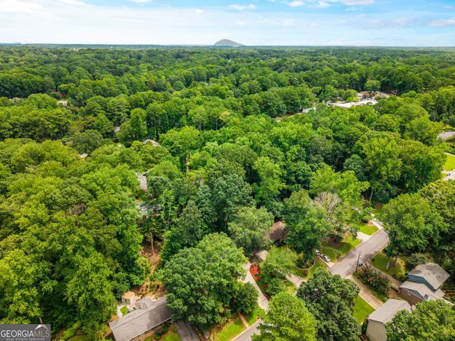 2501 Midvale Court, Tucker, GA 30084