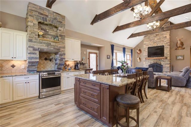 1050 Ricky West Road, Cleveland, GA 30528