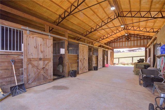 1050 Ricky West Road, Cleveland, GA 30528