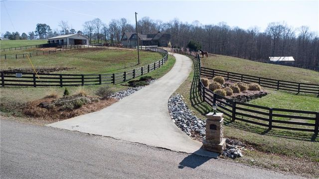 1050 Ricky West Road, Cleveland, GA 30528