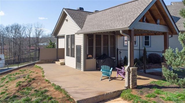 1050 Ricky West Road, Cleveland, GA 30528