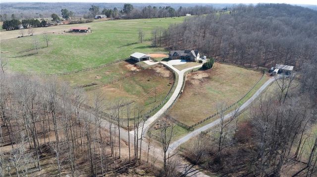 1050 Ricky West Road, Cleveland, GA 30528