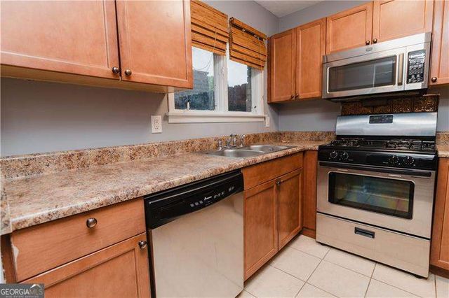 1196 Ashborough Drive J, Marietta, GA 30067