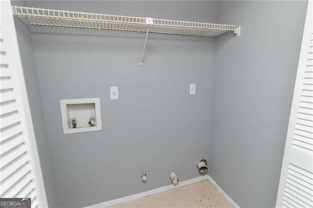 1196 Ashborough Drive J, Marietta, GA 30067