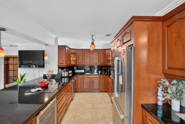 7911 SW 18th Ter, Miami, FL 33155