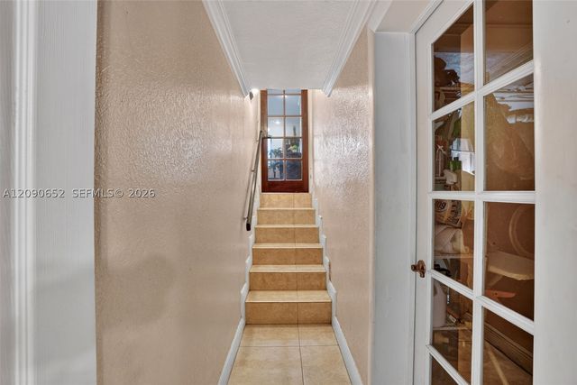 7911 SW 18th Ter, Miami, FL 33155