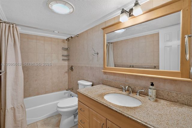 7911 SW 18th Ter, Miami, FL 33155