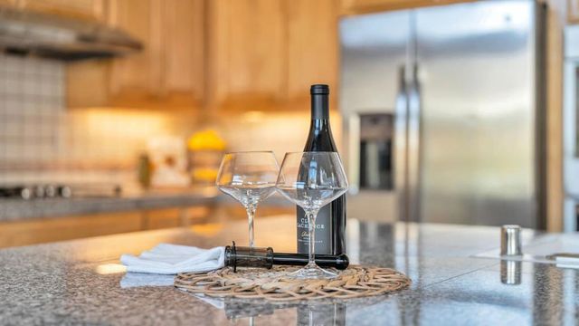 19098 Ravenswood Court, Morgan Hill, CA 95037