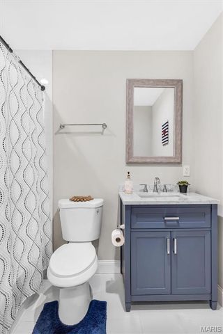 1124 Briarhurst Drive, Manchester, MO 63021