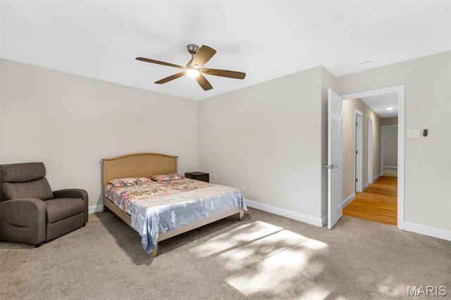 1124 Briarhurst Drive, Manchester, MO 63021