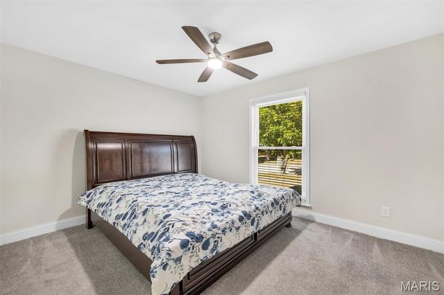 1124 Briarhurst Drive, Manchester, MO 63021