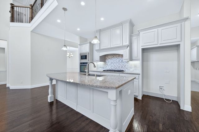 922 Amber Knoll Drive, Rockwall, TX 75087