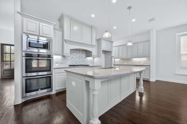 922 Amber Knoll Drive, Rockwall, TX 75087