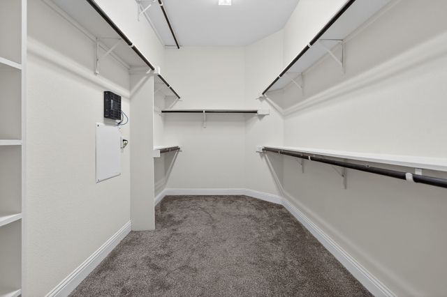 922 Amber Knoll Drive, Rockwall, TX 75087